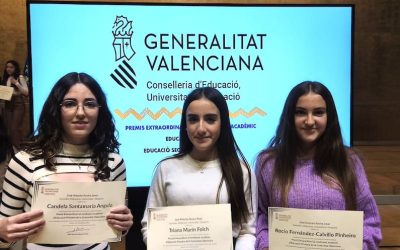Tres alumnas obtienen el premio extraordinario al rendimiento académico durante el curso 2021-22