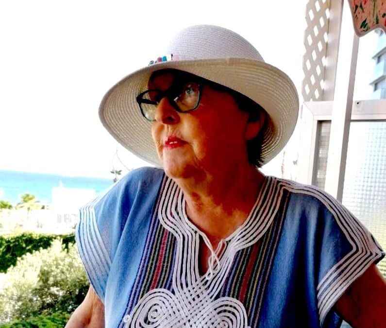 Hasta siempre, MAESTRA