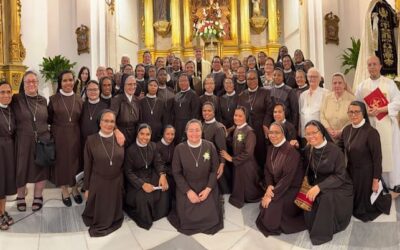 Una fiesta de fidelidad: profesión perpetua y bodas de plata y de oro en Orihuela